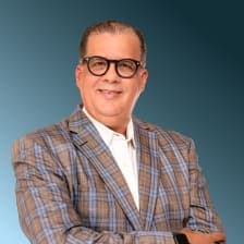 Dr. José Ramírez