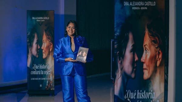 "¿Qué historia contará tu vejez?": El éxito Médico literario de la Dra. Alexandra Castillo que redefine la longevidad